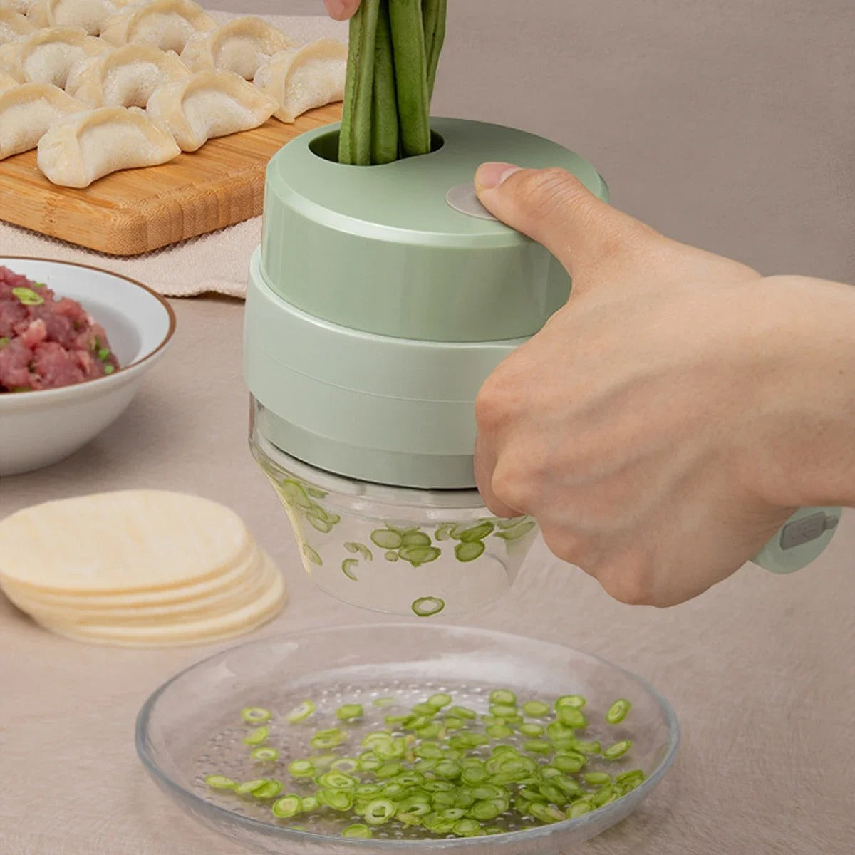 4-in-1 Electric Vegetable Chopper – Mini Food Cutter for Garlic, Onion & More